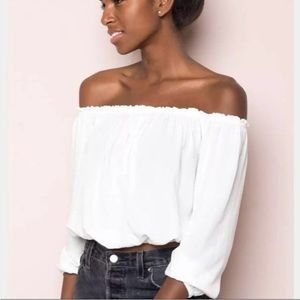 Brandy Melville off the shoulder top
